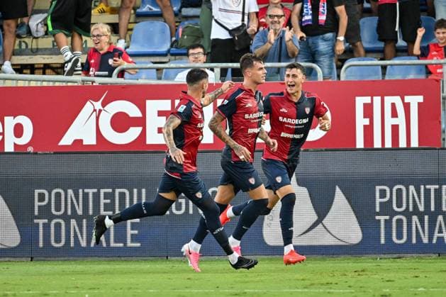 IPA88246313 - Daniel Maldini of Cagliari Calcio, Exultation, Joy, Celebration after scoring a goal, during the Cagliari Calcio vs. US Lecce Italian Serie A soccer match in Cagliari, Italy, September 7, 2026  Copyright: xLuigixCanu IPAxSportx xx IPA88246313