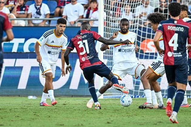 IPA88246607 - Paul Mendy of Cagliari Calcio during the Cagliari Calcio vs. US Lecce match in the Italian Serie A soccer league in Cagliari, Italy, on September 7, 2026  Copyright: xLuigixCanu IPAxSportx xx IPA88246607