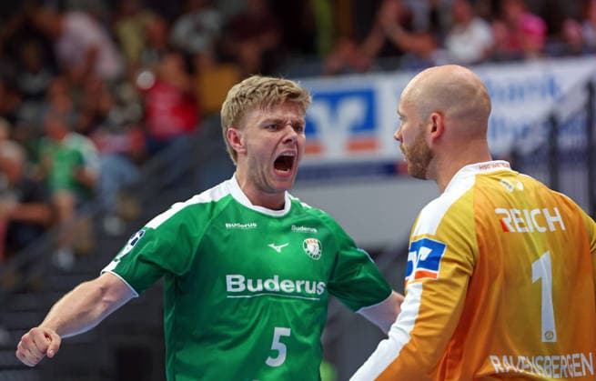 September 7, 2026, xovx, Opel Handball Bundesliga, HSG Wetzlar vs. ThSV Eisenach – Jubilation from Tristan Kirschner (HSG Wetzlar) and Bart Ravensbergen (HSG Wetzlar) at the Buderus Arena in Wetzlar, Hesse, Germany DE
