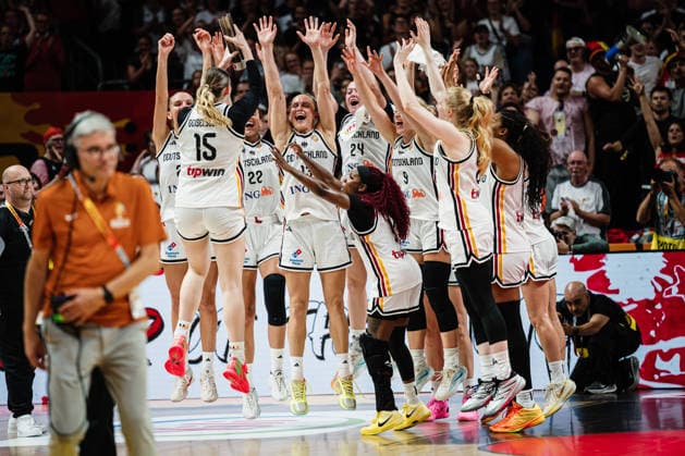 2026 FIBA Women’s Basketball World Cup: Germany vs. Mali, September 7, 2026—Germany celebrates; MVP Luisa Geiselsoder of Germany, No. 15, cheers; basketball, FIBA Women’s Basketball World Cup 2026, Group Stage, Group A, Matchday 3: Germany vs. Mali on September 7, 2026, at the Uber Arena in Berlin Copyright: xBEAUTIFULxSPORTS Tonhäuserx