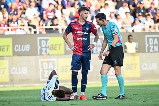 IPA88246638 - Juan Rodriguez of Cagliari Calcio during the Cagliari Calcio vs. US Lecce Italian Serie A soccer match in Cagliari, Italy, on September 7, 2026  Copyright: xLuigixCanu IPAxSportx xx IPA88246638
