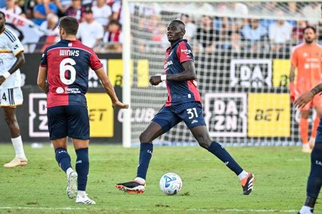 IPA88246641 - Paul Mendy of Cagliari Calcio during the Cagliari Calcio vs. US Lecce match in the Italian Serie A soccer league in Cagliari, Italy, on September 7, 2026  Copyright: xLuigixCanu IPAxSportx xx IPA88246641