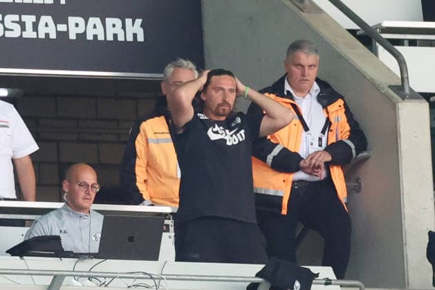 05.09.2026, xrekx, Fussball 1.Bundesliga, Borussia Moenchengladbach - SV Elversberg v.l. Treffer zum 3:3 Vincent Wagner Trainer (SV 07 Elversberg) (DFL DFB REGULATIONS PROHIBIT ANY USE OF PHOTOGRAPHS as IMAGE SEQUENCES and or QUASI-VIDEO) Moenchengladbach *** September 5, 2026, xrekx, Soccer, Bundesliga 1, Borussia Mönchengladbach vs. SV Elversberg – Goal making it 3–3 by Vincent Wagner, Coach of SV 07 Elversberg. DFL and DFB regulations prohibit any use of photographs as image sequences and or quasi-video. Mönchengladbach