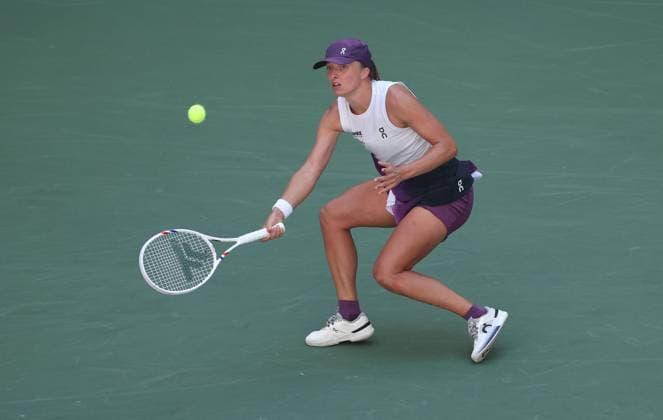 Iga Swiatek of Poland in action 2026 US Open, Day Nine, USTA Billie Jean King National Tennis Center, New York, USA - 07 Sep 2026New York USTA Billie Jean King National T New York (NY) United States of America EDITORIAL USE ONLY No use with unauthorised audio, video, data, fixture lists, club league logos or live services. Online in-match use limited to 120 images, no video emulation. No use in betting, games or single club league player publications. Copyright: xEllaxLing Shutterstockx 17137670p