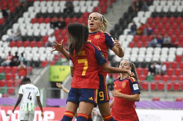 SOCCER - FIFA World Cup, WM, Weltmeisterschaft, Fussball - FIFA U-20 Women? World Cup - Spain vs. Nigeria Photo by IPA ABACAPRESS.COM88245691 - Noe Bejarano (ESP) and Marisa Garcia (ESP) celebrating a goal during a FIFA U-20 Women s World Cup match between Spain and Nigeria in Sosnowiec, Poland, on September 7, 2026 Sosnowiec Poland  Copyright: xIPAxSport ABACAx