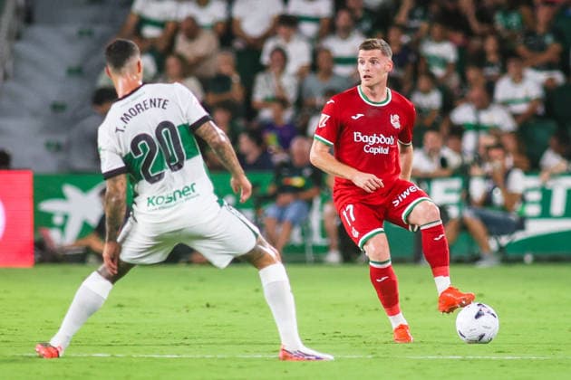 ESP LaLiga EA Sports Elche CF vs. Real Sociedad Sergio Gomez of Real Sociedad during the LaLiga EA Sports match between Elche CF and Real Sociedad played at Martinez Valero Stadium in Elche on September 7, 2026, in Spain. Spanish Soccer Copyright: xAgenciaxLOFx
