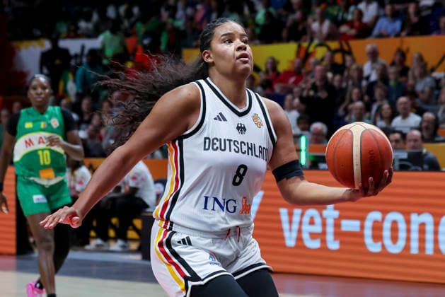 Nyara Sabally of Germany controls the ball during the FIBA Women s Basketball World Cup Germany 2026 group match between Germany and Mali at the Berlin Arena on September 7, 2026, in Berlin, Germany. Photo by Marco Steinbrenner, DeFodi Images