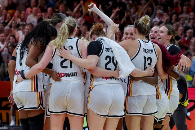 Following their victory over Mali, the German women’s team is celebrating their second-place finish in the standings after the group stage during the FIBA Women’s Basketball World Cup Germany 2026 group match between Germany and Mali at the Berlin Arena on September 7, 2026, in Berlin, Germany. Photo by Marco Steinbrenner, DeFodi Images