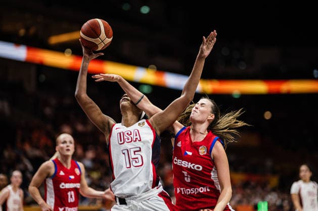 FIBA Women’s Basketball World Cup 2026: USA vs. Czech Republic, September 7, 2026; Angel Reese (USA), 15; Natalie Stoupalova (Czech Republic), 5; Basketball; FIBA Women’s Basketball World Cup 2026; Group Stage; Group D; Matchday 3: USA vs. Czech Republic on September 7, 2026, at the Uber Arena, Berlin Copyright: xBEAUTIFULxSPORTS Tonhäuserx