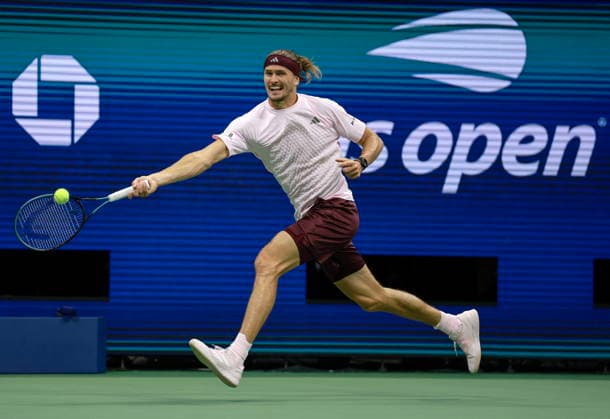 US Open tennis tournament - Day 9 Alexander Zverev of Germany in action against Luciano Darderi of Italy during their men s singles fourth round match at the US Open Tennis Championships at the USTA Billie Jean King National Tennis Center in Flushing Meadows, New York, USA, 07 September 2026. The 2026 US Open tournament runs from 23 August through 13 September. FLUSHING MEADOWS NEW YORK United States  Copyright: xCRISTOBALxHERRERA-ULASHKEVICHx