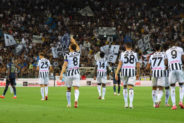 Udinese Calcio v SS Lazio - Serie A 2026 27 Jesper Karlstrom of Udinese celebrates after scoring a goal during the Serie A Enilive soccer match between Udinese and Lazio at the Bluenergy Stadium in northern Italy, on September 7, 2026. Udine Italy Italy  Copyright: xMattiaxRadonix originalFilename:radoni-udinesev260907_npOAQ.jpg