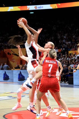 September 7, 2026, Basketball, Women s, FIBA Basketball World Cup, 2026, USA vs. Czechia Sonia Citron (USA) 5, Petra Holesinska (Czechia) 13, Petra Malikova (Czechia) 7 Berlin Uber Arena, Berlin, Germany Copyright: xNordphotox xEnglerx