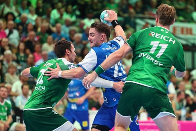 Felix Aellen of ThSV Eisenach goes head-to-head with Jona Schoch of HSG Wetzlar GER, HSG Wetzlar vs. ThSV Eisenach, Handball, Opel Handball Bundesliga, Matchday 3, 2026–2027 season, September 7, 2026, Germany, HSG Wetzlar vs. ThSV Eisenach, Handball, Opel Handball Bundesliga, Matchday 3, 2026–2027 season, September 7, 2026, Wetzlar Copyright: xEibner-Pressefoto RenexWeissx EP_RWS