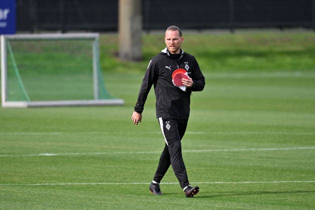 08.09.2026; Moenchengladbach; Fussball, Herren, Saison 2026 2027, Training Borussia Moenchengladbach Eugen Polanski (Trainer Gladbach) DFL regulations prohibit any use of photographs as image sequences and or quasi-video. ista-Borussia-Park Nordrhein-Westfalen Deutschland *** September 8, 2026, Mönchengladbach, Soccer, Men s, 2026–2027 Season, Borussia Mönchengladbach Training, Eugen Polanski, Gladbach Coach. DFL regulations prohibit any use of photographs as image sequences and or quasi-video footage at Borussia Park, North Rhine-Westphalia, Germany
