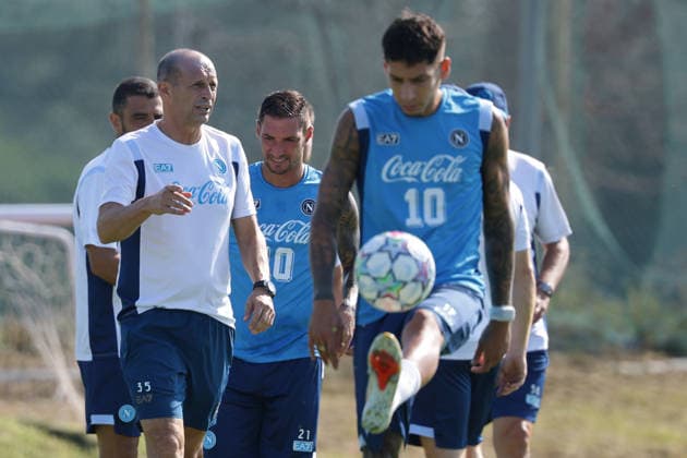 Napoli™s head coach Massimiliano Allegri During training at the SSC Napoli sports center, Champions League Napoli - Arsenal Castel Volturno (CE) on September 08 , 2026  Copyright: xAlessandroxGarofalo LaPressex