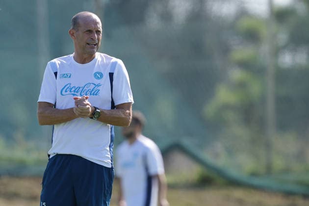 Napoli™s head coach Massimiliano Allegri During training at the SSC Napoli sports center, Champions League Napoli - Arsenal Castel Volturno (CE) on September 08 , 2026  Copyright: xAlessandroxGarofalo LaPressex