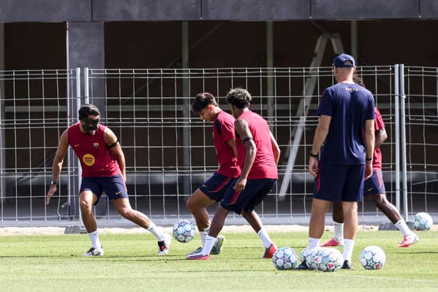 September 8, 2026, Sant Joan Despi, Barcelona, Spain: Eric Garcia and Brian Farinas during the training day of FC Barcelona, Barca ahead UEFA Champions League 2026 27, football match against Feyenoord at Ciutat Esportiva Joan Gamper on September 08, 2026 in Sant Joan Despi, Barcelona, Spain. Sant Joan Despi Spain - ZUMAa181 20260908_zaa_a181_009 Copyright: xJavierxBorregox
