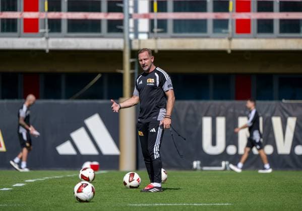 Fußball, Herren, Saison 2026 2027, 1. Bundesliga, 1. FC Union Berlin, Training auf Trainingsplatz II, Trainer Mauro Lustrinelli (1. FC Union Berlin), 08.09.2026, *** Soccer, Men s, 2026–2027 Season, Bundesliga 1, 1. FC Union Berlin, Practice on Training Field II, Coach Mauro Lustrinelli, 1st Women s Team, 1. FC Union, September 8, 2026, Copyright: xMatthiasxKochx