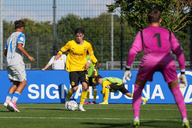 Tuesday, September 8, 2026 2026–2027 Season, Matchday 1 of the UEFA Youth League at BVB Fußballpark Hohenbuschei, Dortmund, Germany BV Borussia Dortmund U19 vs. FC Villarreal U19 Justin Hoy BVB