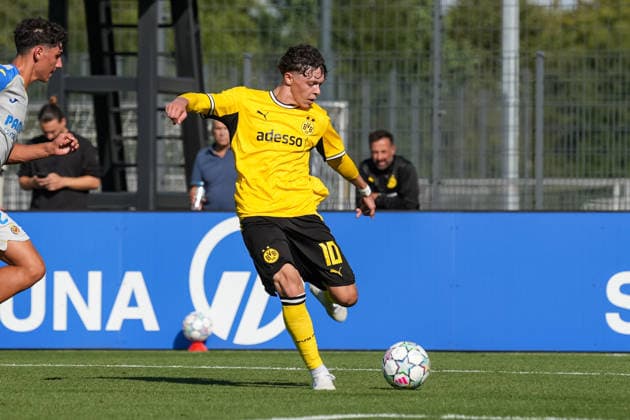 Tuesday, September 8, 2026 2026–2027 Season, Matchday 1 of the UEFA Youth League at BVB Fußballpark Hohenbuschei, Dortmund, Germany BV Borussia Dortmund U19 vs. FC Villarreal U19 Justin Hoy, BVB