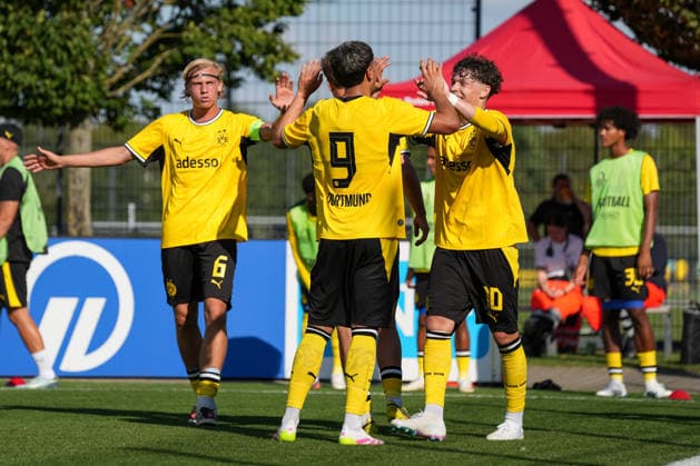 Tuesday, September 8, 2026 2026–2027 Season, Matchday 1 of the UEFA Youth League at BVB Fußballpark Hohenbuschei, Dortmund, Germany BV Borussia Dortmund U19 vs. FC Villarreal U19 Cheers after Justin Hoy s 1–0 goal for BVB