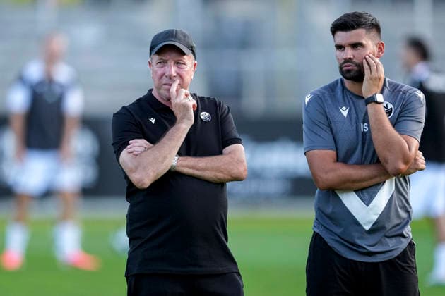 From left: Markus Kauczinski, Coach, Head Coach, SVS; Dennis Da Silva, Assistant Coach, SVS; Action, Game Scene, September 8, 2026, Sandhausen, Germany; Soccer; Regionalliga Südwest; SV Sandhausen vs. SGV Heilbronn Freiberg xozx