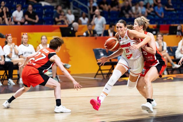 Reka Lelik (Hungary), No. 21, dribbling; Saki Hayashi (Japan), No. 27; Nanako Todo (Japan), No. 75; GER; Hungary vs. Japan; basketball; 2026 FIBA Women’s World Cup; quarterfinal qualifier; September 8, 2026, GER, Hungary vs. Japan, basketball, 2026 FIBA Women’s World Cup, quarterfinal qualifier, September 8, 2026, Berlin Copyright: xEibner-Pressefoto MaxxVincenx EP_MVN