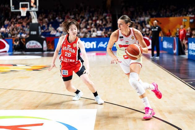 Reka Lelik of Hungary, No. 21, dribbling; Kokoro Tanaka of Japan, No. 26; GER, Hungary vs. Japan, basketball, 2026 FIBA Women’s World Cup, quarterfinal qualifier, September 8, 2026, GER, Hungary vs. Japan, basketball, 2026 FIBA Women’s World Cup, quarterfinal qualifier, September 8, 2026, Berlin Copyright: xEibner-Pressefoto MaxxVincenx EP_MVN
