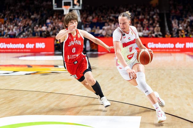 Kinga Josepovits (Hungary), dribbling at the 11-spot; Maki Takada (Japan), 08; GER; Hungary vs. Japan; basketball; 2026 FIBA Women’s World Cup; quarterfinal qualifier; September 8, 2026, GER, Hungary vs. Japan, Basketball, 2026 FIBA Women’s World Cup, Qualification for the Quarterfinals, September 8, 2026, Berlin Copyright: xEibner-Pressefoto MaxxVincenx EP_MVN