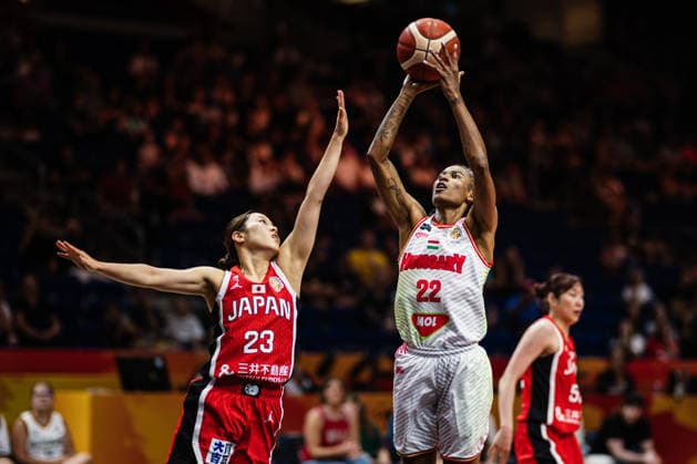 FIBA Women’s Basketball World Cup 2026: Hungary vs. Japan, May 8, 2026—May Yamamoto (Japan, 23) and Yvonne Turner (Hungary, 22) shoot baskets during the FIBA Women’s Basketball World Cup 2026, Final Round, Qualifier for the Quarterfinals: Hungary vs. Japan on September 8, 2026, at the Uber Arena, Berlin Copyright: xBEAUTIFULxSPORTS Tonhäuserx