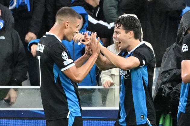 260908 Club Brugge vs Aston Villa Hugo Vetlesen (10) of Club Brugge celebrates after scoring the 1-1 goal during the Uefa Champions League matchday 1 game in the League phase in season 2026 - 2027 between Club Brugge KV and Aston Villa on September 8 , 2026 in Brugge, Belgium. (Photo by Maarten Straetemans Isosport) Brugge Belgium  Copyright: xMaartenxStraetemansx MS1_4559