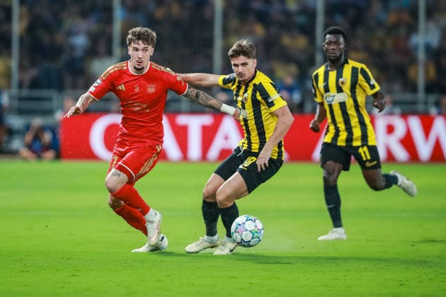 SOCCER - UEFA CL, AEK vs LASK ATHENS,GREECE,08.SEP.26 - SOCCER - UEFA Champions League, AEK Athens vs Linzer ASK. Image shows Christoph Lang (LASK) and Razvan Marin (AEK).  GEPAxpictures xManuelxBinder