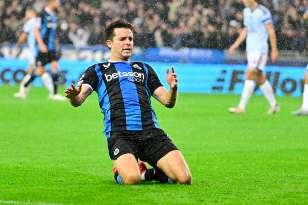 Club Brugge v Aston Villa - UEFA Champions League BRUGGE, BELGIUM - SEPTEMBER 08 : Vetlesen Hugo midfielder of Club Brugge celebrates scoring a goal during the UEFA Champions League 2026 27 League Phase MD1 match between Club Brugge and Aston Villa on September 8, 2026 in Brugge, Belgium, 08 09 2026 Brugge Belgium  Copyright: xJanxDexMeuleneirx