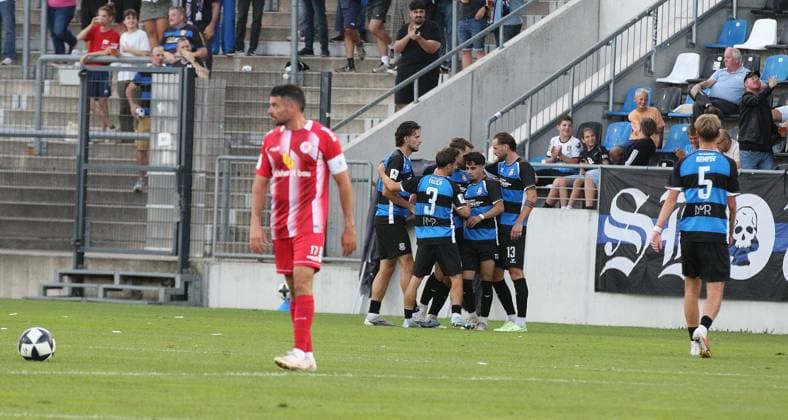 September 8, 2026 xmgoodx Frankfurt am Main, PSD Bank Arena, Regionalliga Southwest, 2026–2027 season, FSV Frankfurt vs. KSV Hessen Kassel, Goal celebration after Amar Suljic (14) scored the 1–0 goal, FSV Frankfurt, Adrian Bravo Sanchez 17, Hessen Kassel disappointed