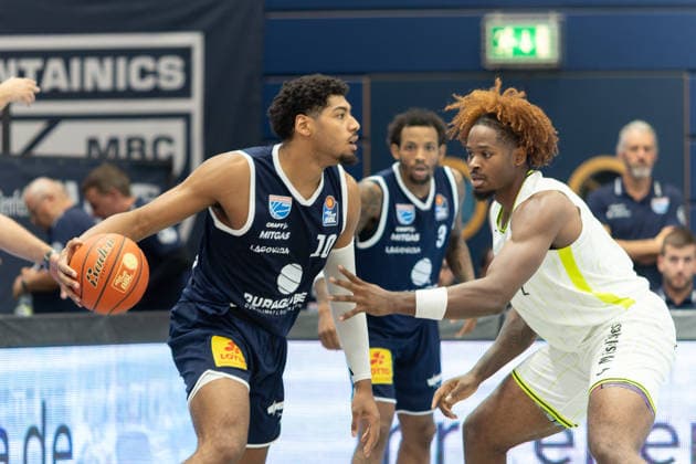 Kostja Mushidi MBC, 10, DeLonnie Hunt MBC, 3, Taje Kelly Bayreuth, 2, Syntainics MBC vs. Medikamente per Klick Bayreuth, Exhibition Game, Preseason, Basketball, Bundesliga, 2. Bundesliga, Men, 2026–27 Season, September 8, 2026, Weißenfels City Hall, Saxony-Anhalt, Germany