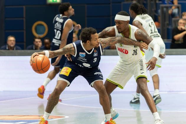 DeLonnie Hunt MBC, 3, Glen Abram Jr. Bayreuth, 28, Syntainics MBC vs. Medikamente per Klick Bayreuth, Exhibition Game, Preseason, Basketball, Bundesliga, 2. Bundesliga, Men, 2026–27 Season, August 9, 2026, Weißenfels City Hall, Saxony-Anhalt, Germany