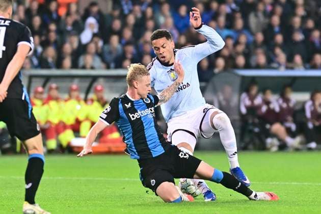 Club Brugge v Aston Villa - UEFA Champions League BRUGGE, BELGIUM - SEPTEMBER 08 : Seys Joaquim defender of Club Brugge, Alysson right winger of Aston Villa during the UEFA Champions League 2026 27 League Phase MD1 match between Club Brugge and Aston Villa on September 8, 2026 in Brugge, Belgium, 08 09 2026 Brugge Belgium  Copyright: xPeterxDexVoechtx