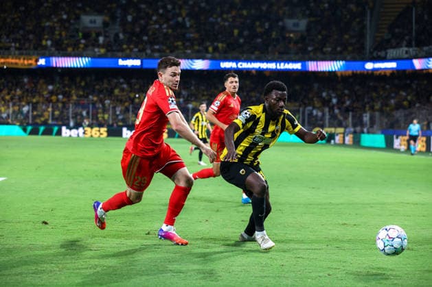 AEK Athens v LASK UEFA Champions League Aboubakary Koita of AEK Athens and Florian Flecker of LASK during the UEFA Champions League match at AEK Arena, Athens 08 09 2026 UK Newspapers OUT Copyright: xYannisxHalasx FIL-23912-0070