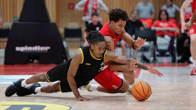 Pictured, from left: CJ Hines of the Kreisbau Kirchheim Knights, 2, against Brandon Tischler of the Würzburg Baskets, 8, on August 9, 2026, Fitness First Würzburg Baskets vs. Kreisbau Kirchheim Knights, exhibition game, Germany, 97072, tectake Arena Würzburg, Copyright: HMBxMedia xJulienxBecker