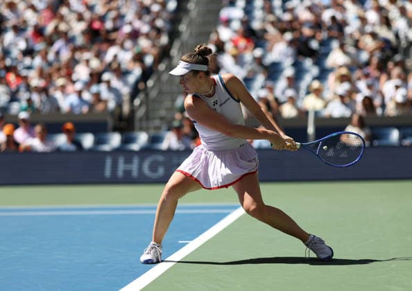 September 8, 2026, New York City, New York, USA: LINDA NOSKOVA of Czech Republic during the match against A. Sabalenka in the womenÃ¢â‚¬â ¢s quarterfinals of Grand Slam tournament US Open. New York, USA. Noskova lost 6:7 (1-7), 6:3, 6:7 Tennis: US Open - Linda Noskova 6:7 (1-7), 6:3, 6:7 (7-10) Aryna Sabalenka  - ZUMAc278 20260908_zsp_c278_002 Copyright: xMarcinxCholewinskix