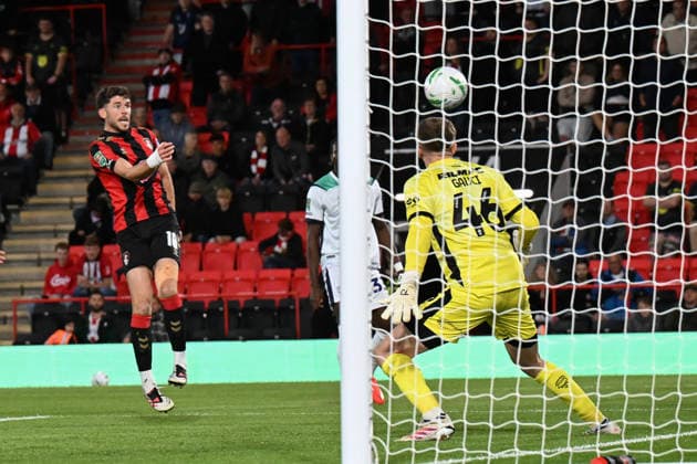 Bournemouth v Lincoln City Carabao Cup Ryan Christie of Bournemouth scores his side s first goal during the Carabao Cup Third Round match at the Vitality Stadium, Bournemouth 08 09 2026 UK Newspapers OUT Copyright: xJeremyxLandeyx FIL-23915-0013