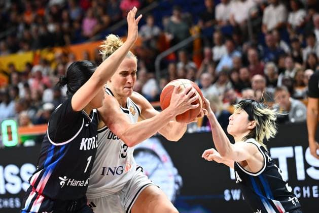 Germany v Korea - FIBA Women s Basketball World Cup 2026 Qualification to Quarter-Final BERLIN, GERMANY - SEPTEMBER 08 : Fiebich Leonie shooting guard of Germany during the FIBA Women s Basketball World Cup qualification to quarter-finals match between Germany and Korea in Berlin on September 8, 2026 in Berlin, Germany, 08 09 2026 Berlin Germany  Copyright: xVincentxKalutx
