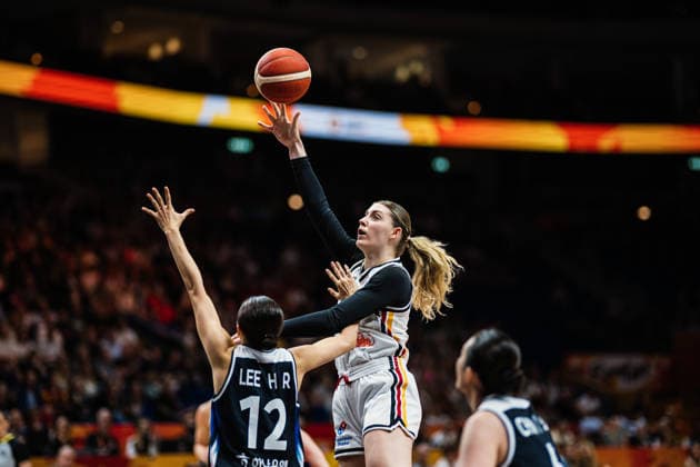 FIBA Women s Basketball World Cup 2026: Germany vs. South Korea, September 8, 2026; Luisa Geiselsoder (Germany), No. 15, shooting a basketball; FIBA Women s Basketball World Cup 2026, Final Round, Qualifier for the Quarterfinals: Germany vs. South Korea on September 8, 2026, at the Uber Arena, Berlin Copyright: xBEAUTIFULxSPORTS Tonhäuserx