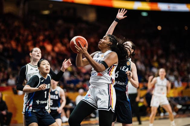FIBA Women’s Basketball World Cup 2026: Germany vs. South Korea, September 8, 2026; Nyara Sabally (Germany), 8, vs. Isaem Choi (South Korea), 6; Basketball; FIBA Women’s Basketball World Cup 2026; Final Round, Qualifier for the Quarterfinals: Germany vs. South Korea on September 8, 2026, at the Uber Arena, Berlin Copyright: xBEAUTIFULxSPORTS Tonhäuserx