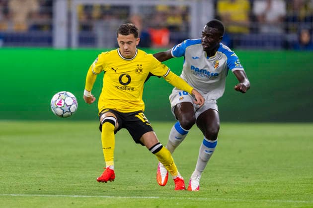 September 8, 2026 Champions League Borussia Dortmund vs. Villarreal at Signal Iduna Park Konstantinos Karetsas (Borussia Dortmund) and Pape Gueye (Villarreal) battle for the ball IMPORTANT NOTICE In accordance with DFL and UEFA regulations, it is prohibited to use or allow the use of photographs taken in the stadium and or during the match in the form of sequential images and or video-like photo series. Copyright: xDavidxInderliedx