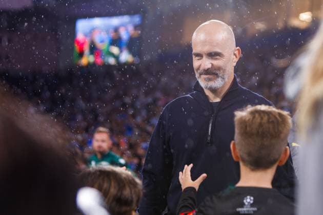 Enzo Maresca manager of Manchester City ahead of kick-off. Porto v Manchester City, UEFA Champions League, League Stage, Football, Estadio do Dragao, Porto, Portugal - 08 Sep 2026Porto Estadio do Dragao Portugal  Copyright: xMiguelxLemos Shutterstockx 17140155ae