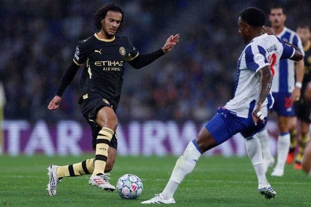 Ayyoub Bouaddi of Manchester City in action. Porto v Manchester City, UEFA Champions League, League Stage, Football, Estadio do Dragao, Porto, Portugal - 08 Sep 2026Porto Estadio do Dragao Portugal  Copyright: xMiguelxLemos Shutterstockx 17140155aq