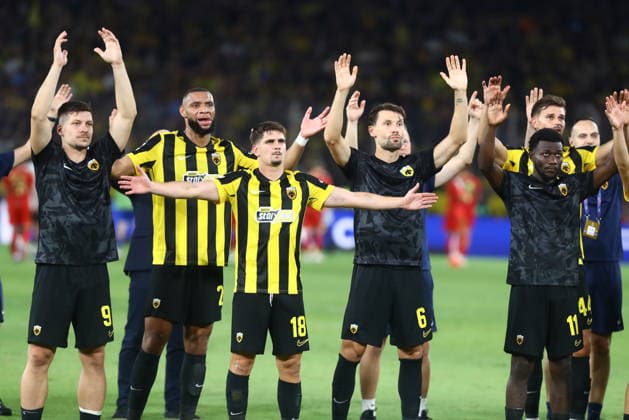 UEFA Champions League - AEK Athens FC vs LASK - Players of AEK Athens FC celebrate their victory after the UEFA Champions League League phase Matchday 1 soccer match between AEK Athens FC and LASK in AEK Arena, Athens, Greece, on 8 September 2026. IMAGO ONE INCH PRODUCTIONS ATHENS GREECE Copyright: xONExINCHxPRODUCTIONSx 7080080