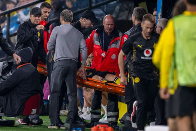September 8, 2026 Champions League Borussia Dortmund vs. Villarreal at Signal Iduna Park Konstantinos Karetsas Borussia Dortmund is carried off the field IMPORTANT NOTICE In accordance with DFL and UEFA regulations, it is prohibited to use or allow the use of photographs taken in the stadium and or during the match in the form of sequential images and or video-like photo sequences. Copyright: xDavidxInderliedx