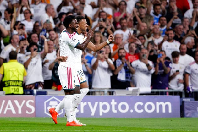 UEFA champions league - Real Madrid vs FC Internazionale Milano MADRID, SPAIN - September 8:Kylian Mbappe of Real Madrid and Vinicius Junior of Real Madrid celebrates a goal during the UEFA champions league 2026 27 match between Real Madrid and FC Internazionale Milano at Santiago Bernabeu Stadium. (Photo by Guille Martinez f22photo) Madrid Santiago Bernabeu Stadium Spain Copyright: xGuillermoxMartinezx